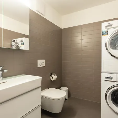 Ema House Serviced Superior Downtown