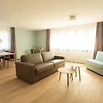 Apartment Ema House Serviced Superior Downtown