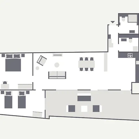 Ema House Serviced Superior Downtown *