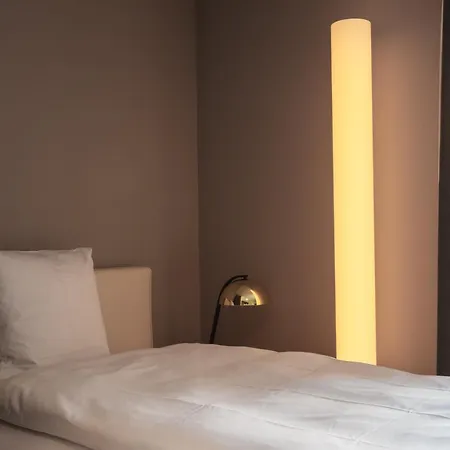 Ema House Serviced Superior Downtown Lejlighed