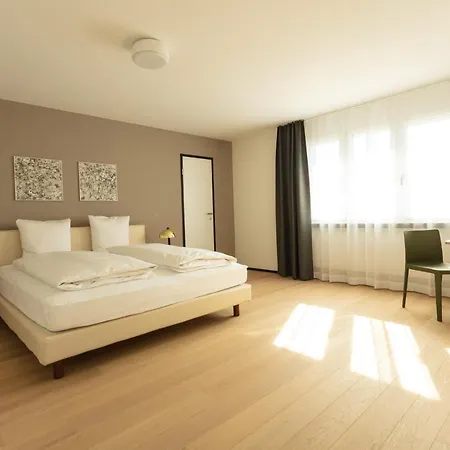 Ema House Serviced Superior Downtown *