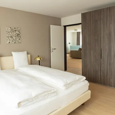 公寓 Ema House Serviced Superior Downtown