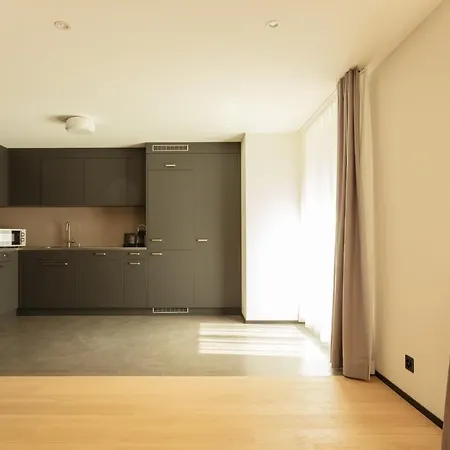 Ema House Serviced Superior Downtown *