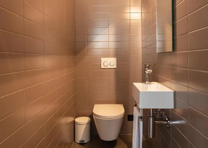 Ema House Serviced Superior Downtown