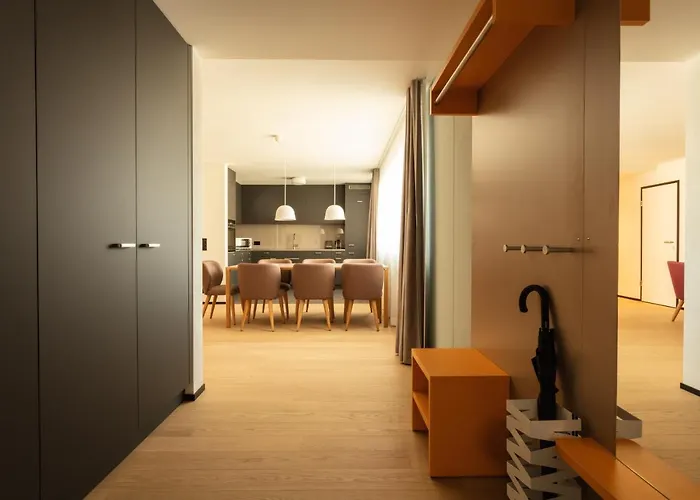 Ema House Serviced Superior Downtown ציריך