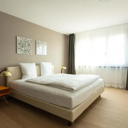 Ema House Serviced Superior Downtown