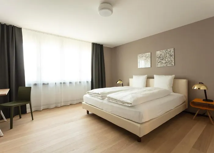 Ema House Serviced Superior Downtown *