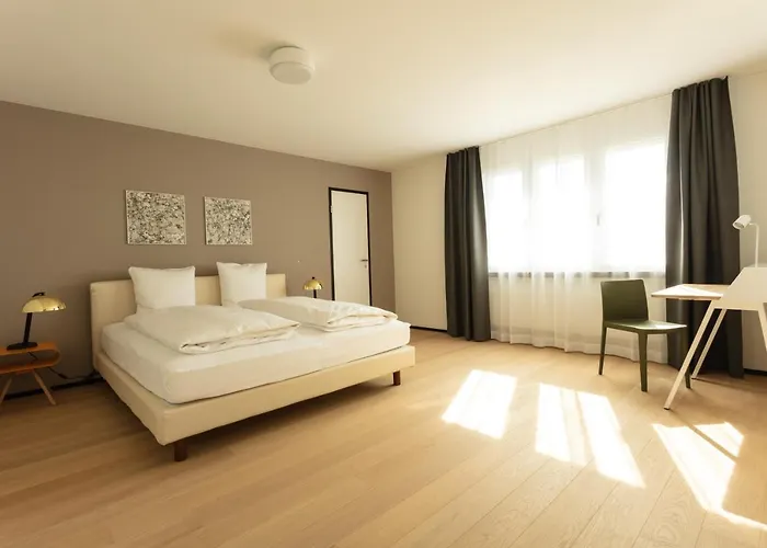 Ema House Serviced Superior Downtown *