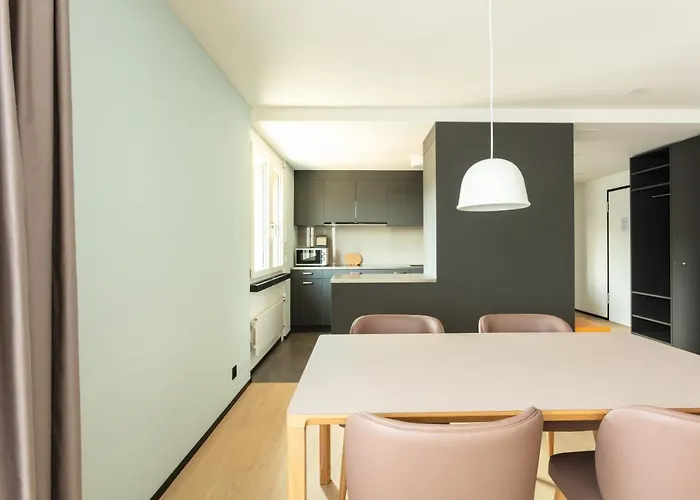 Apartment Ema House Serviced Superior Downtown