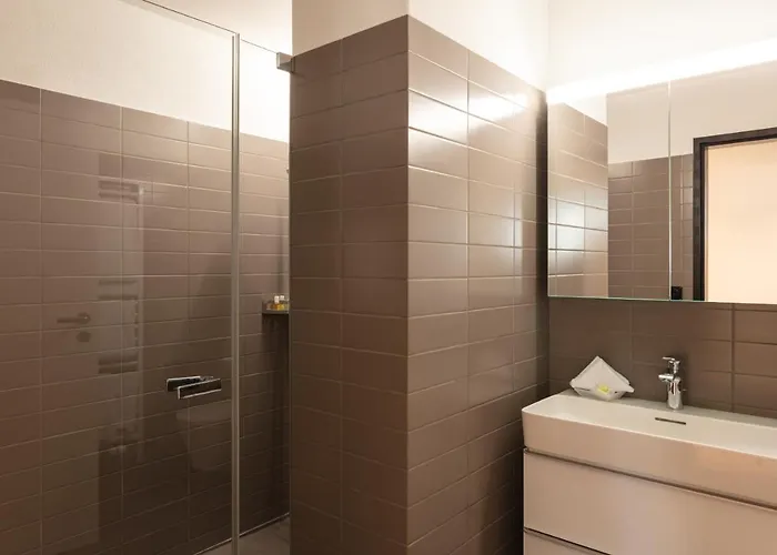 Ema House Serviced Superior Downtown